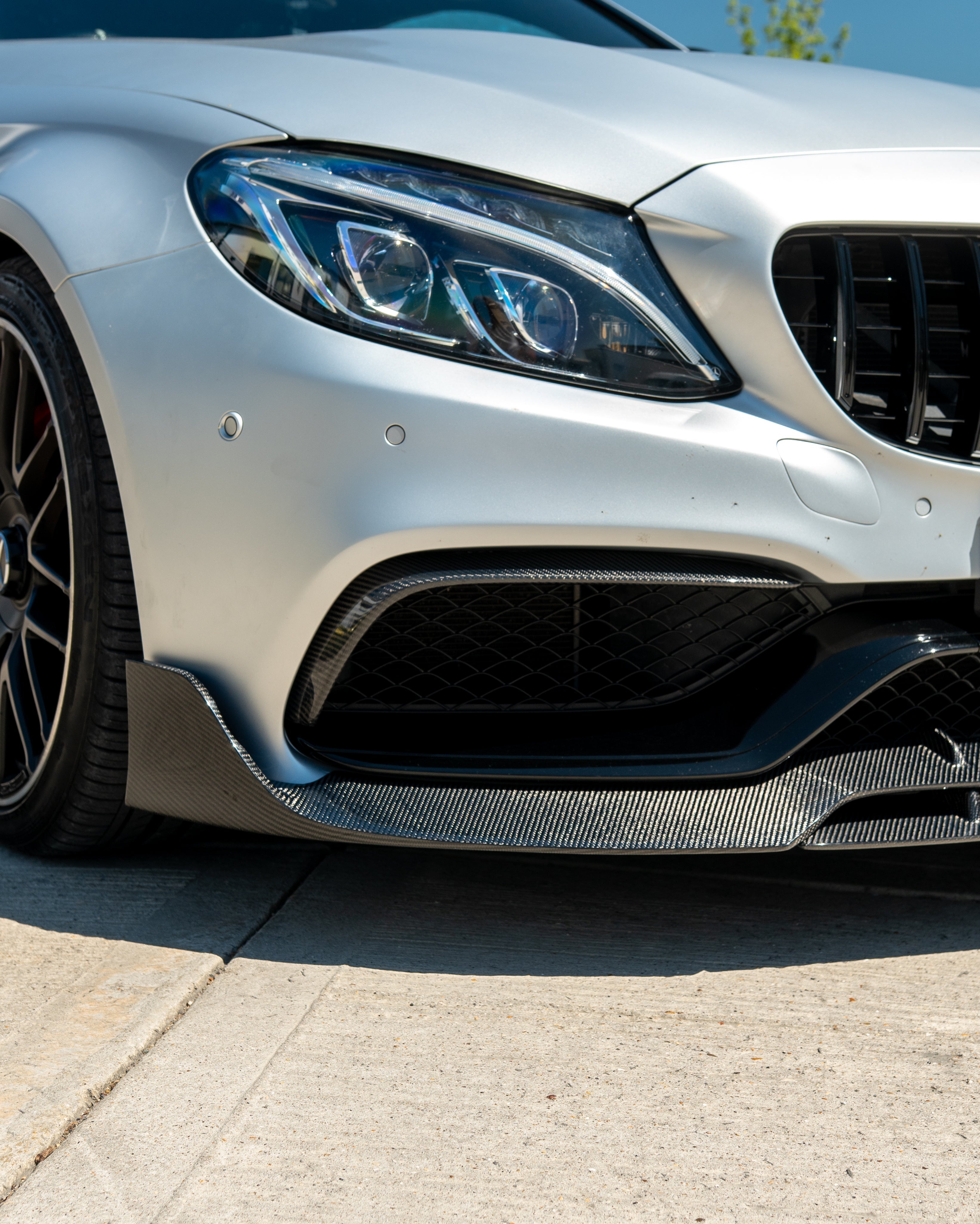 MERCEDES C63 W205 COUPE CARBON FIBRE SPLITTER - B-STYLE-Splitter-CT CARBON-CT Carbon - High-quality carbon fiber and gloss black aerodynamic parts for premium sports and luxury vehicles.
