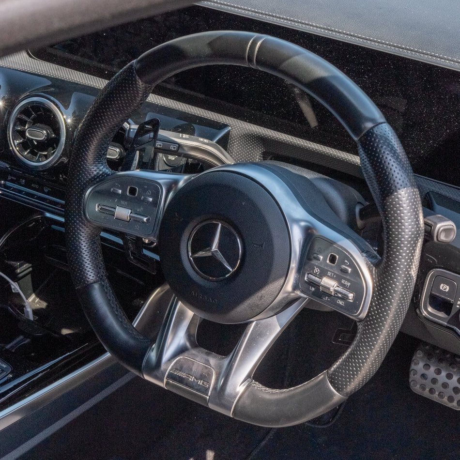 MERCREDES AMG MAGNETIC CARBON FIBRE SHIFTER PADDLES