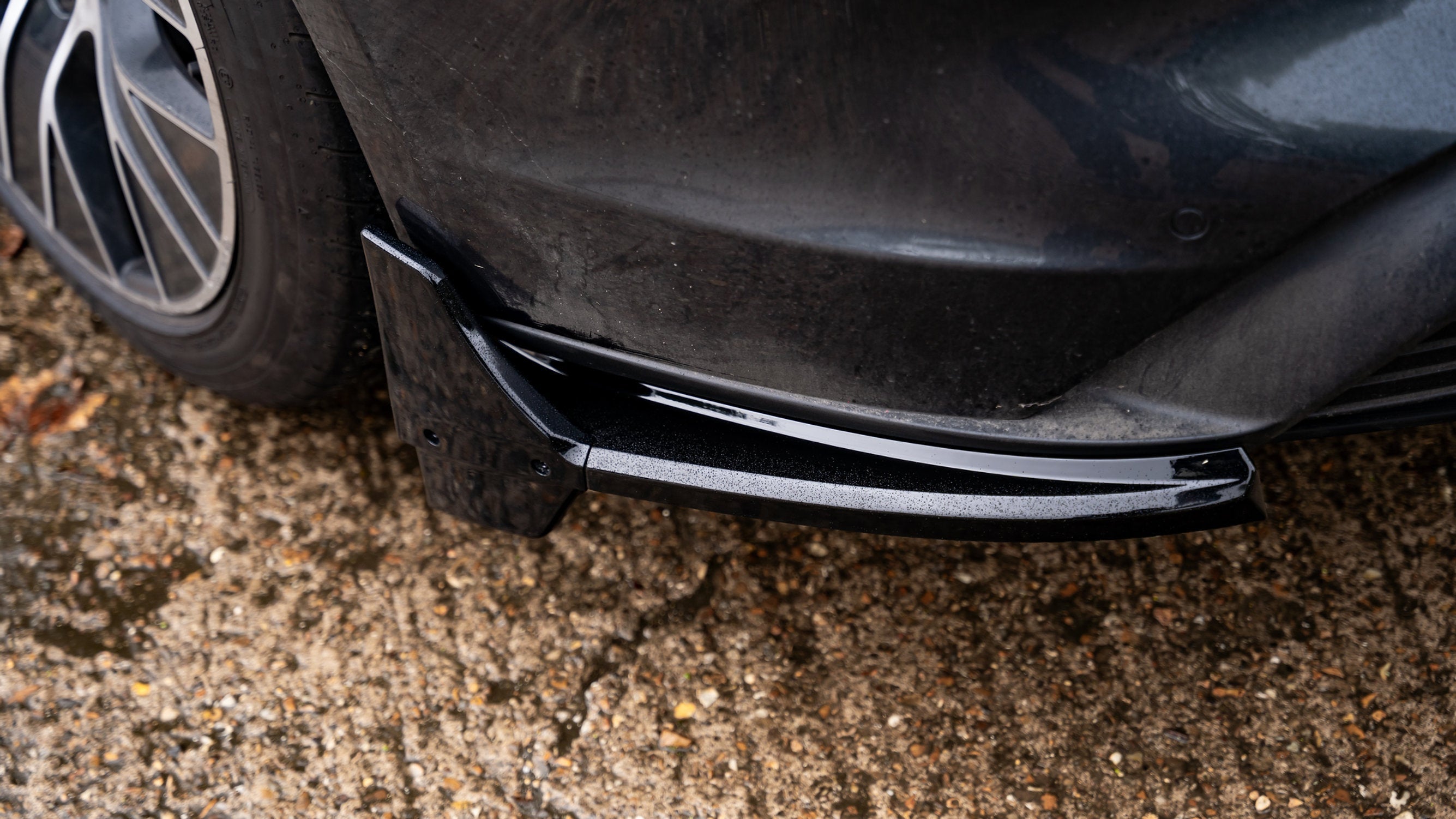 Porsche Taycan Pre Facelift - Rear Spats