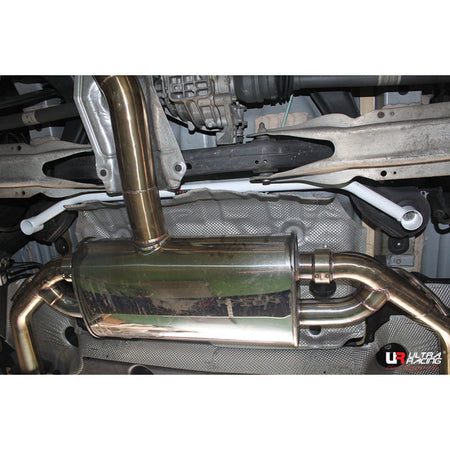 Ultra Racing Rear Lower Brace RL2-3445