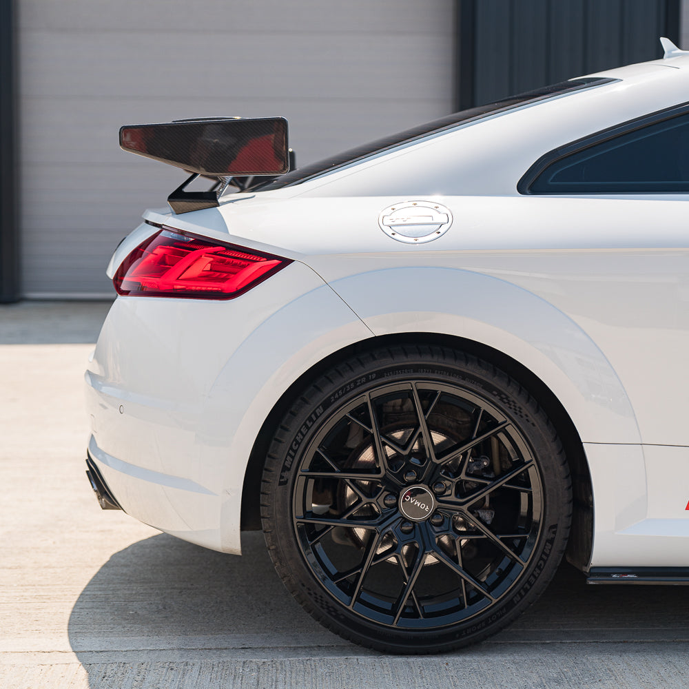 AUDI TT/TTS/TTRS QUATTRO MK3 CARBON FIBRE WING-Spoiler-CT CARBON-CT Carbon - High-quality carbon fiber and gloss black aerodynamic parts for premium sports and luxury vehicles.