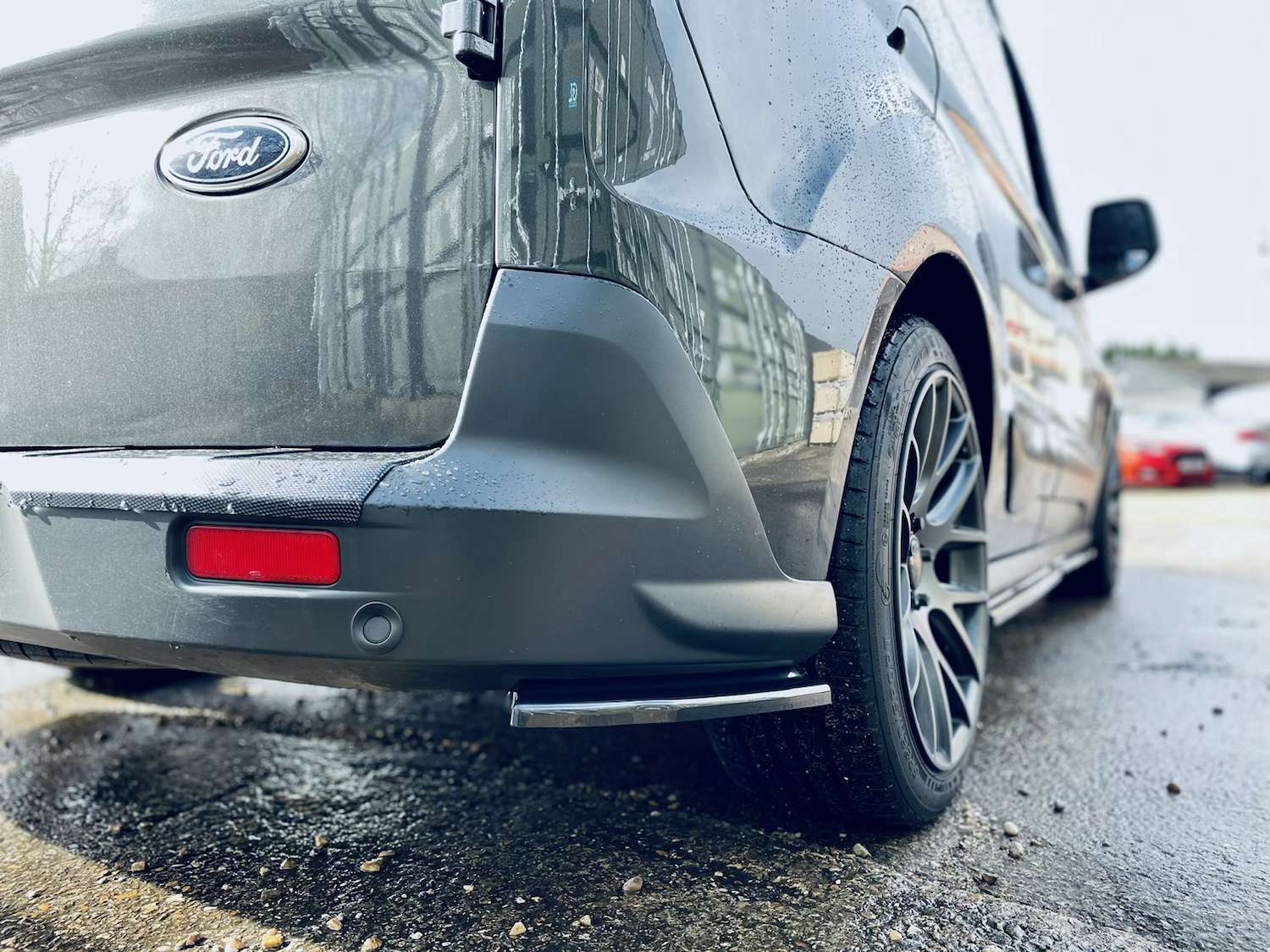Ford Transit Connect MK2 Facelift Short Wheelbase - Rear Spats