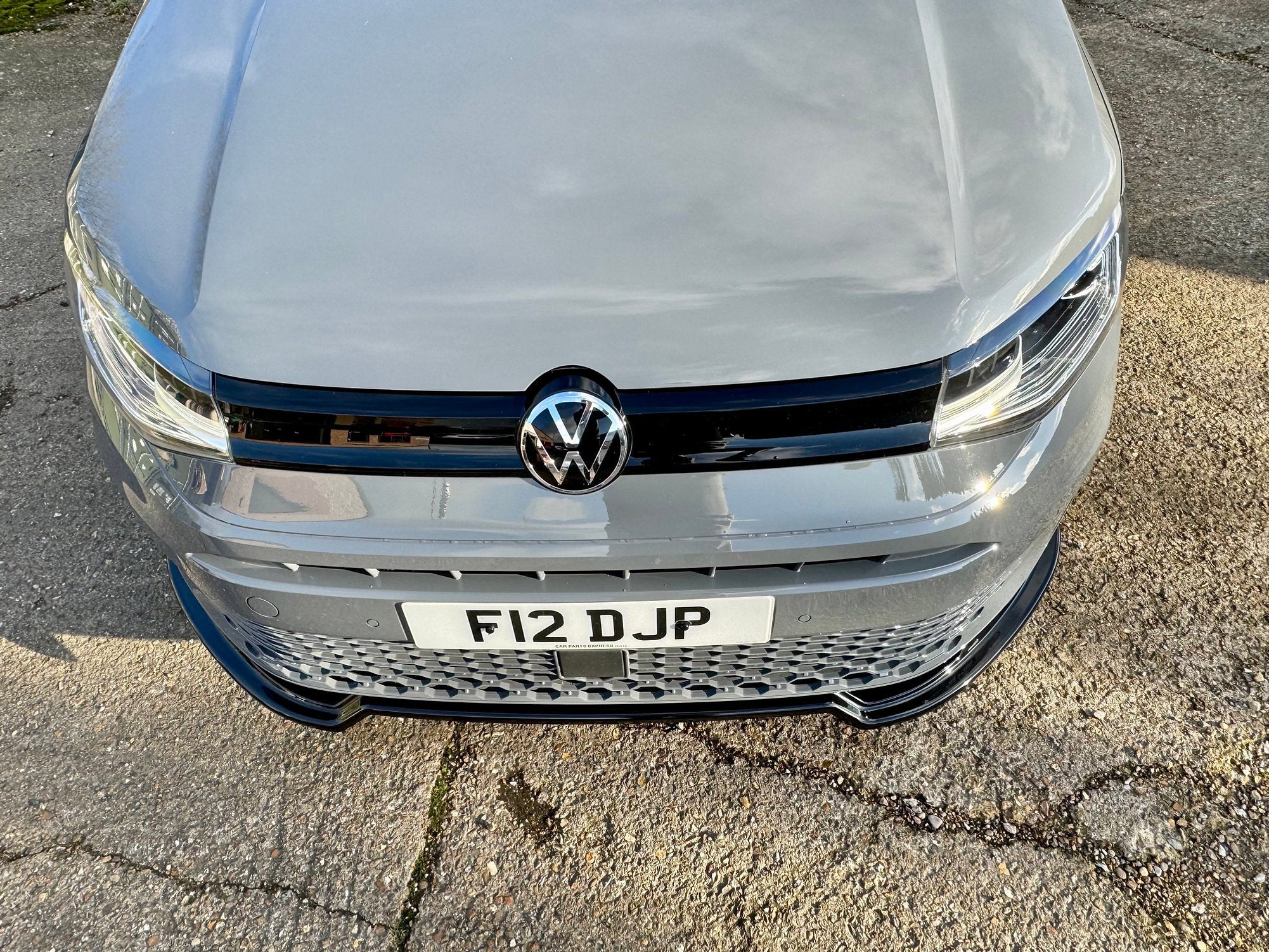 Volkswagen Caddy MK5 - V2 Front Splitter