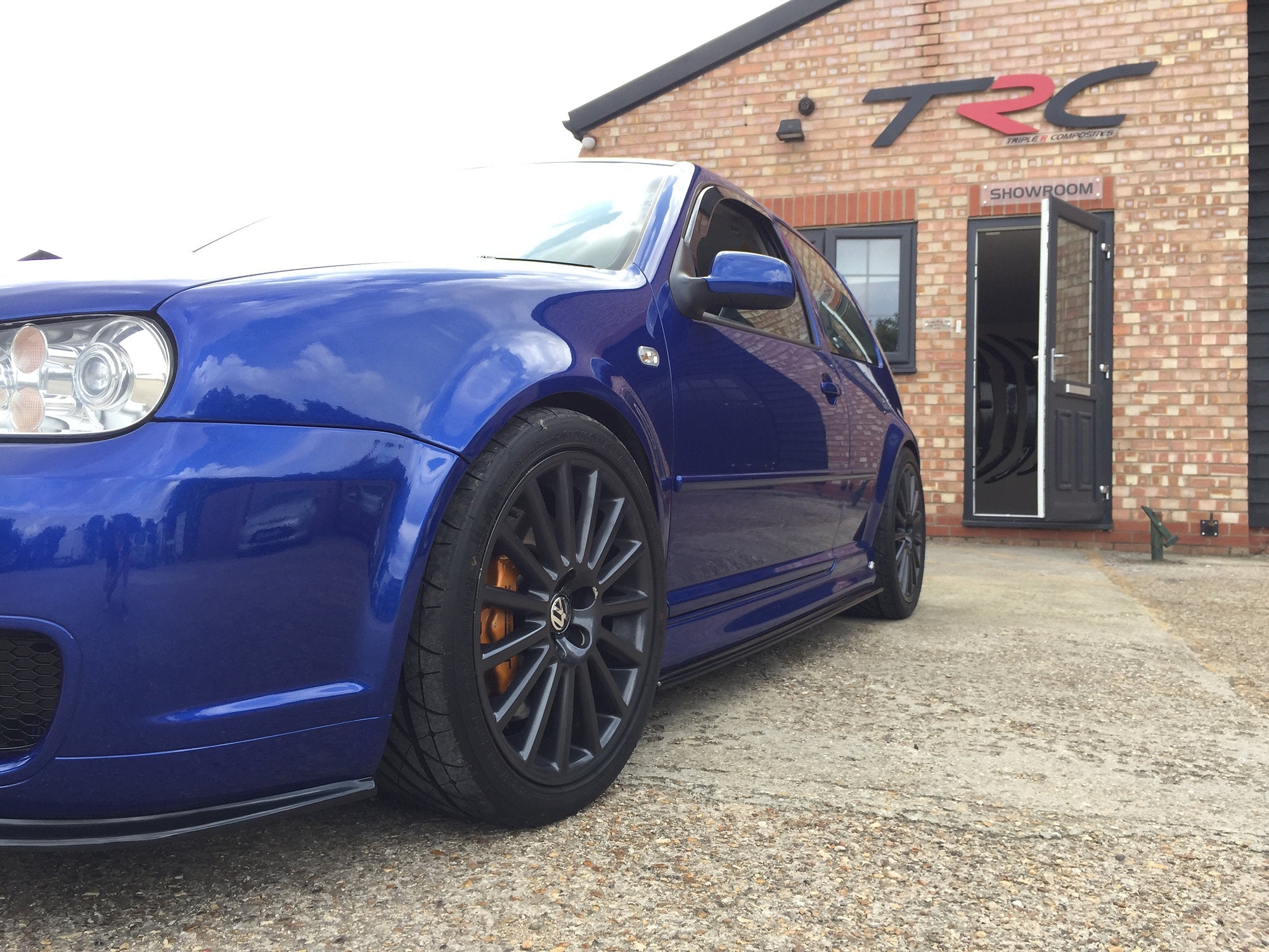 Volkswagen Golf MK4 R32 - Side Skirt Splitters