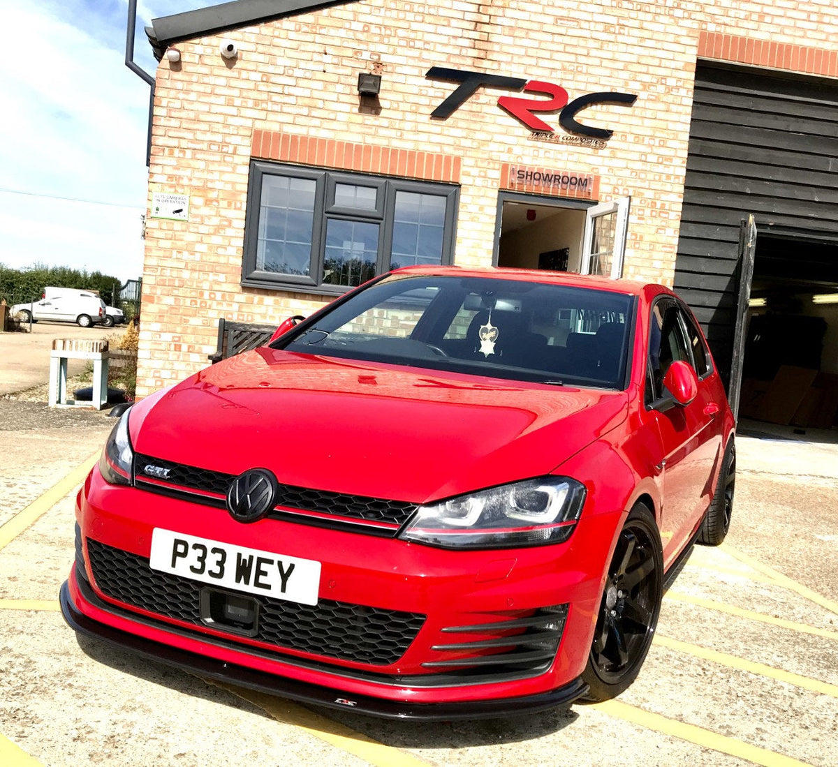 Volkswagen Golf MK7 GTI - V2 Front Splitter