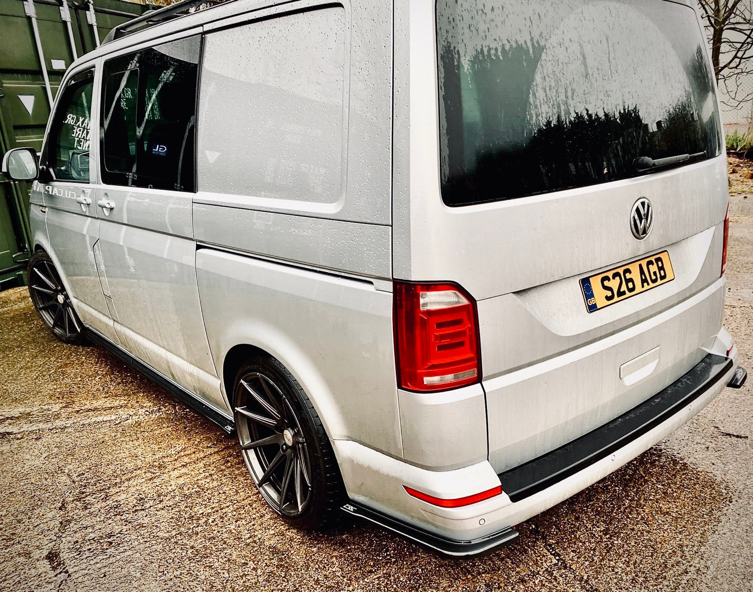 Volkswagen Transporter T5 Sportline Short Wheelbase - Rear Spats