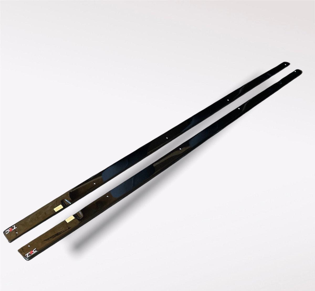 Volkswagen Golf MK7.5 GTI - Side Skirt Splitters