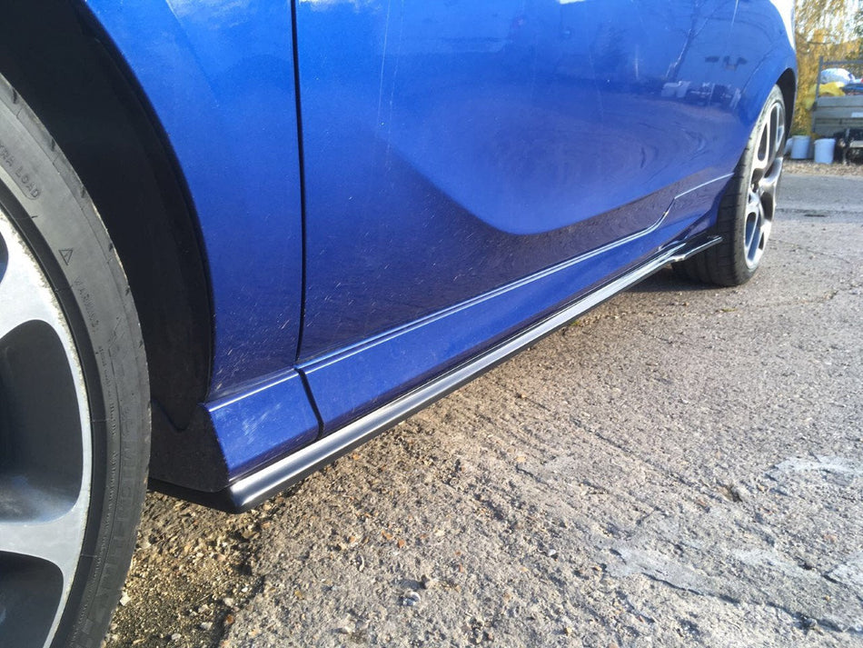 Vauxhall Corsa E LE - Side Skirt Splitters