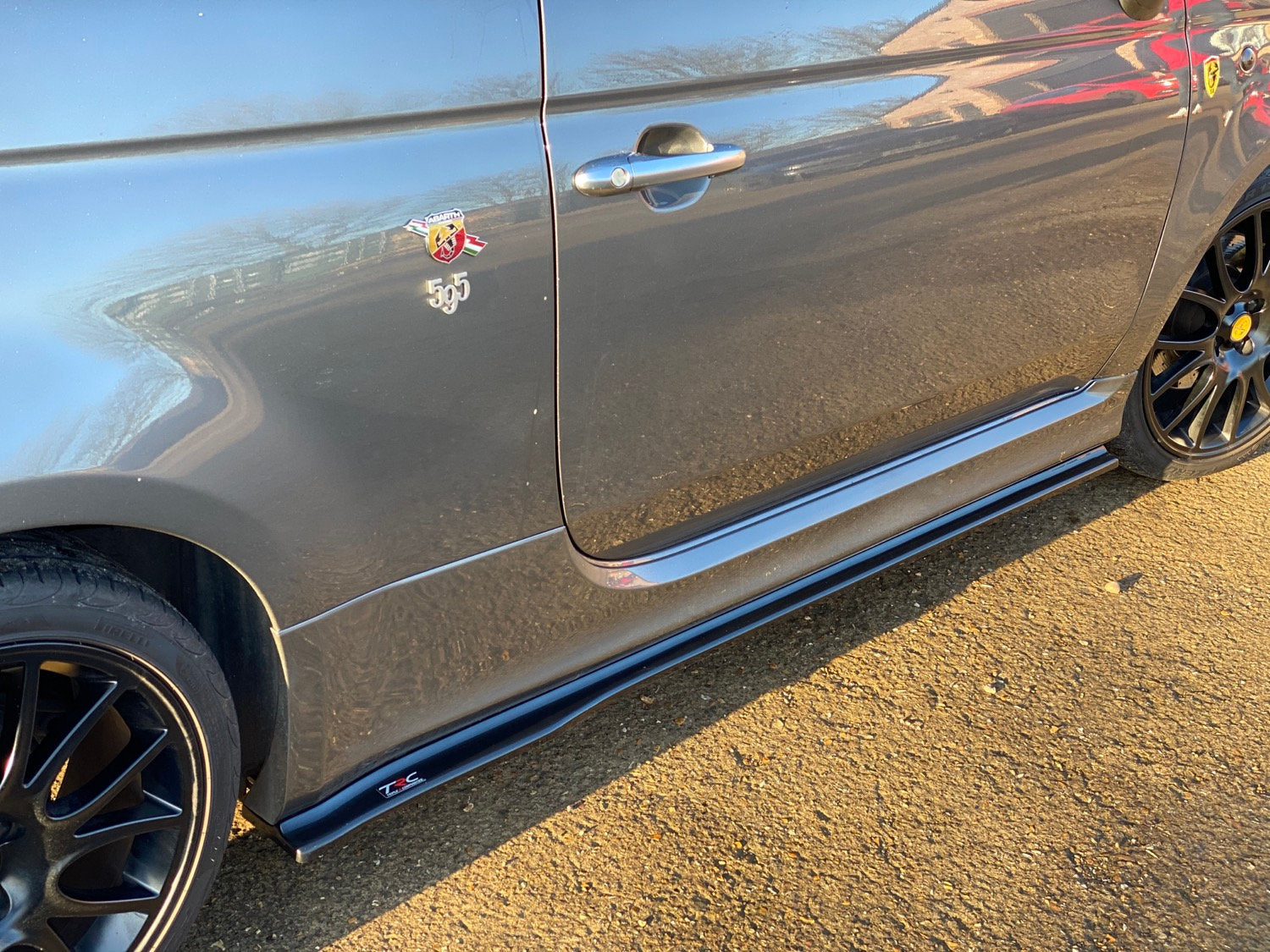 Fiat Abarth 500 Series 3 - Side Skirt Splitters