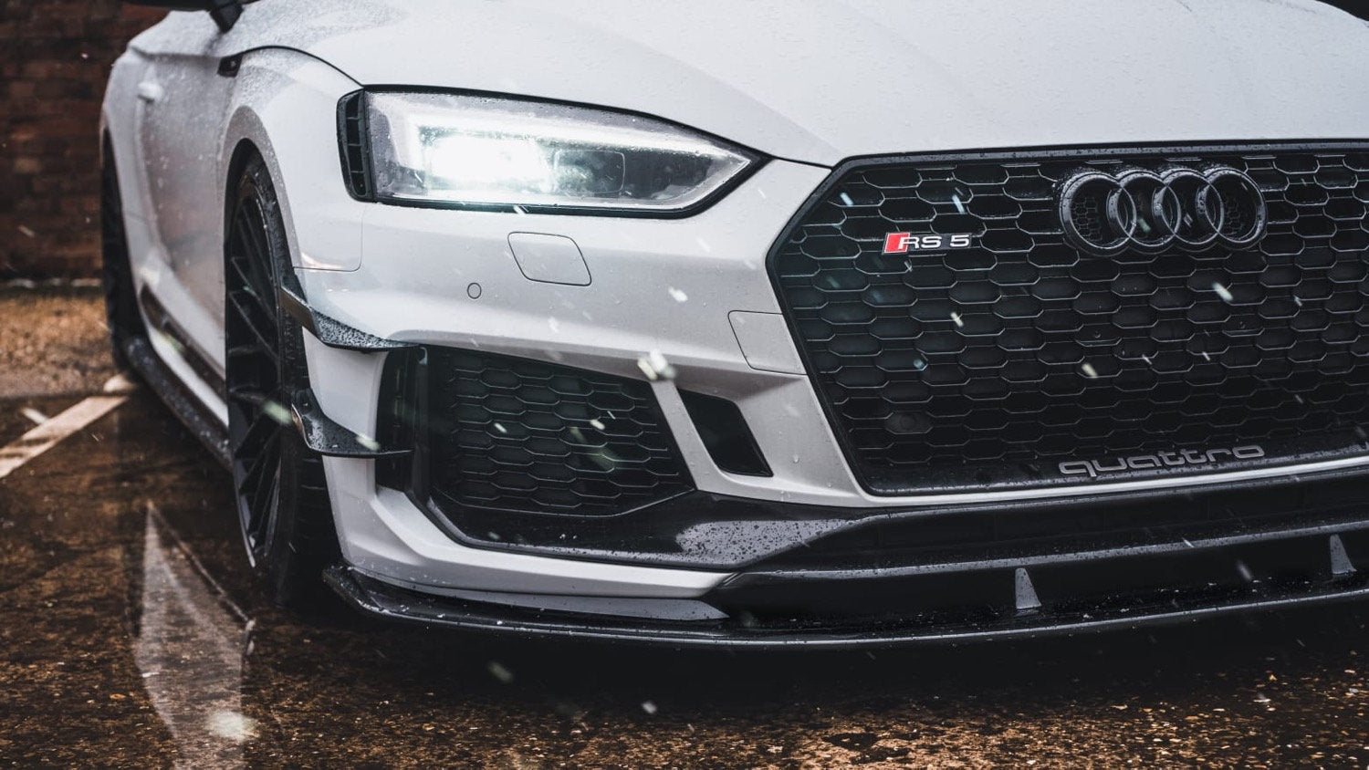 Audi RS5 B9 Sportback - Front Canards