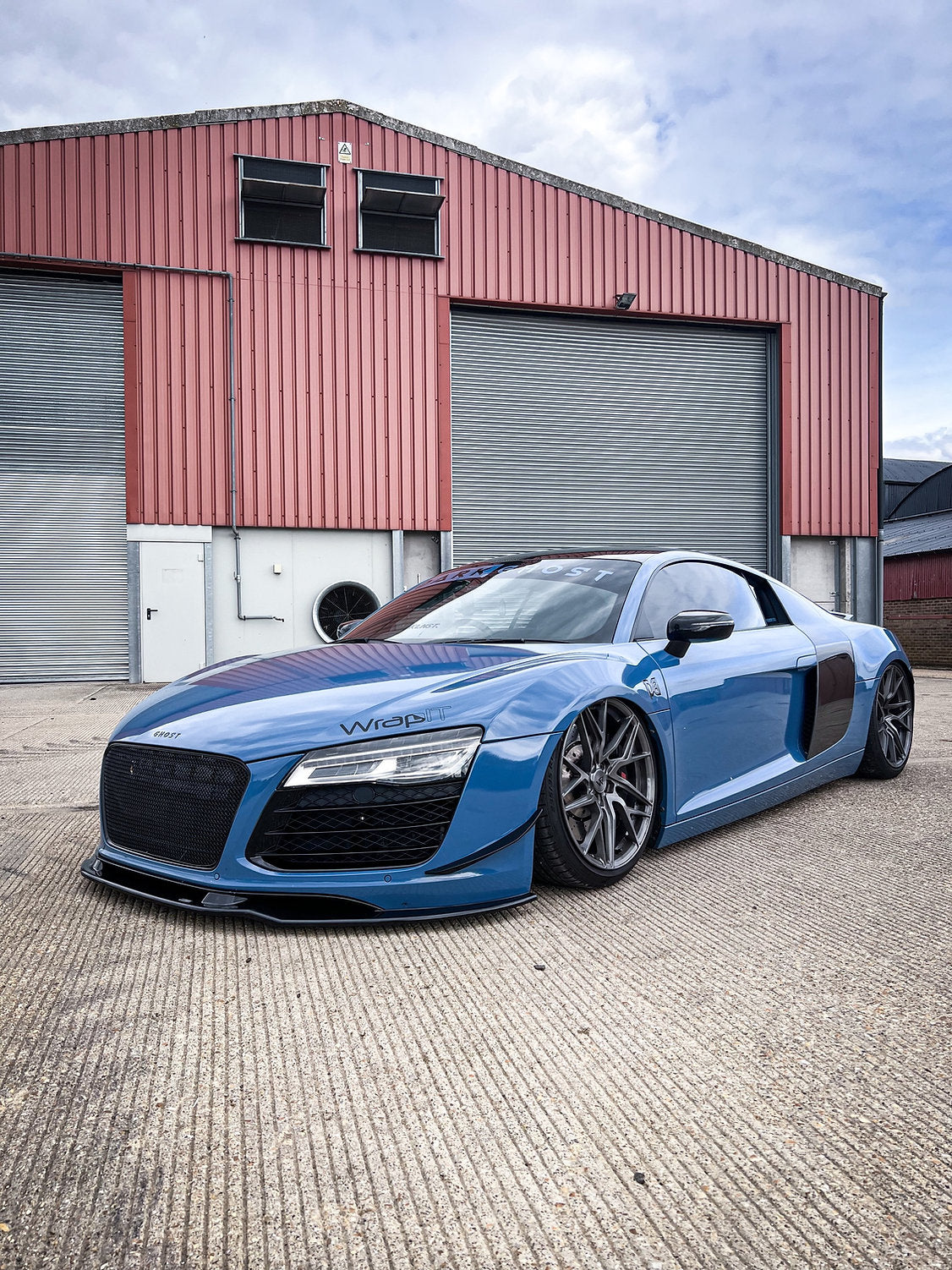 Audi R8 Gen 1 Pre Facelift - Front Splitter