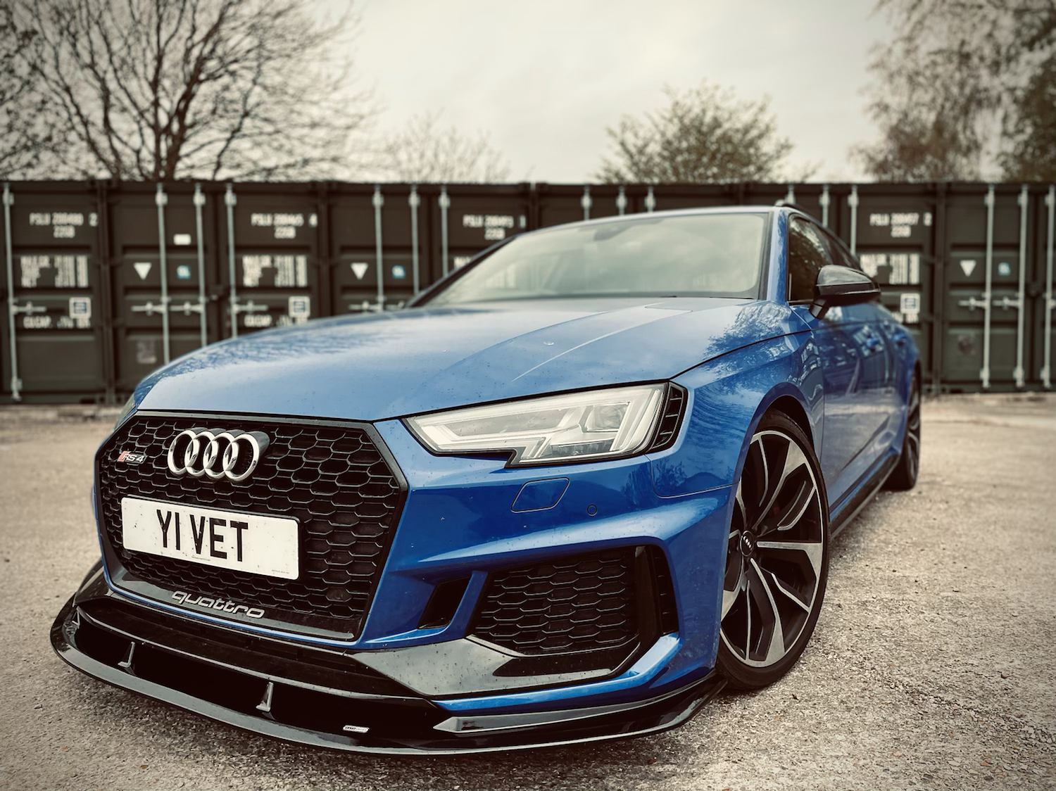 Audi RS4 B9 Avant Front Splitter