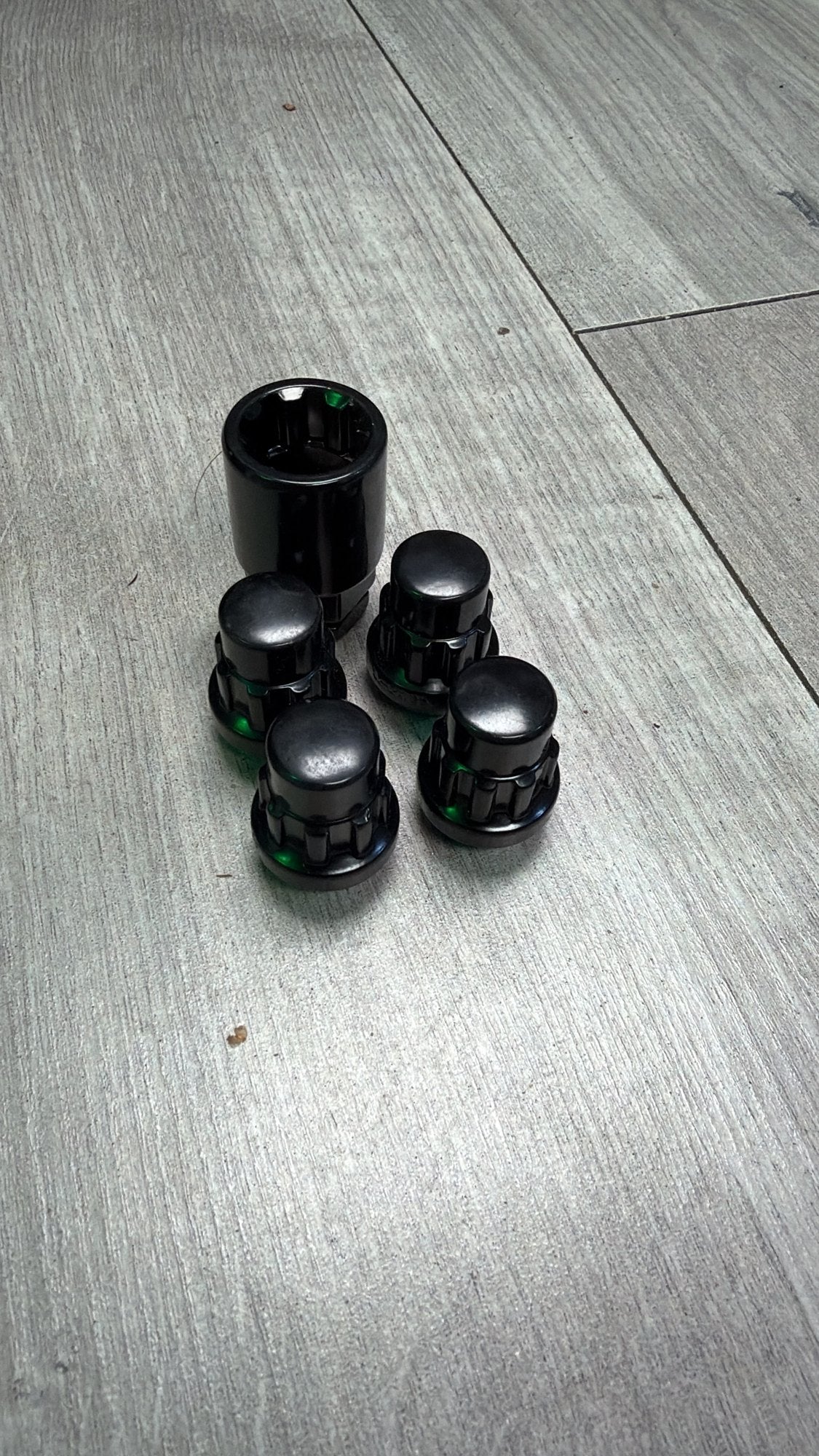 Bimecc M12x1.25 black locking wheel nut set with key – actual in-stock item