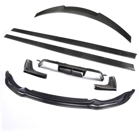 BMW M3 (F80) SALOON FULL CARBON FIBRE KIT - V STYLE-Kit-CT CARBON-CT Carbon - High-quality carbon fiber and gloss black aerodynamic parts for premium sports and luxury vehicles.