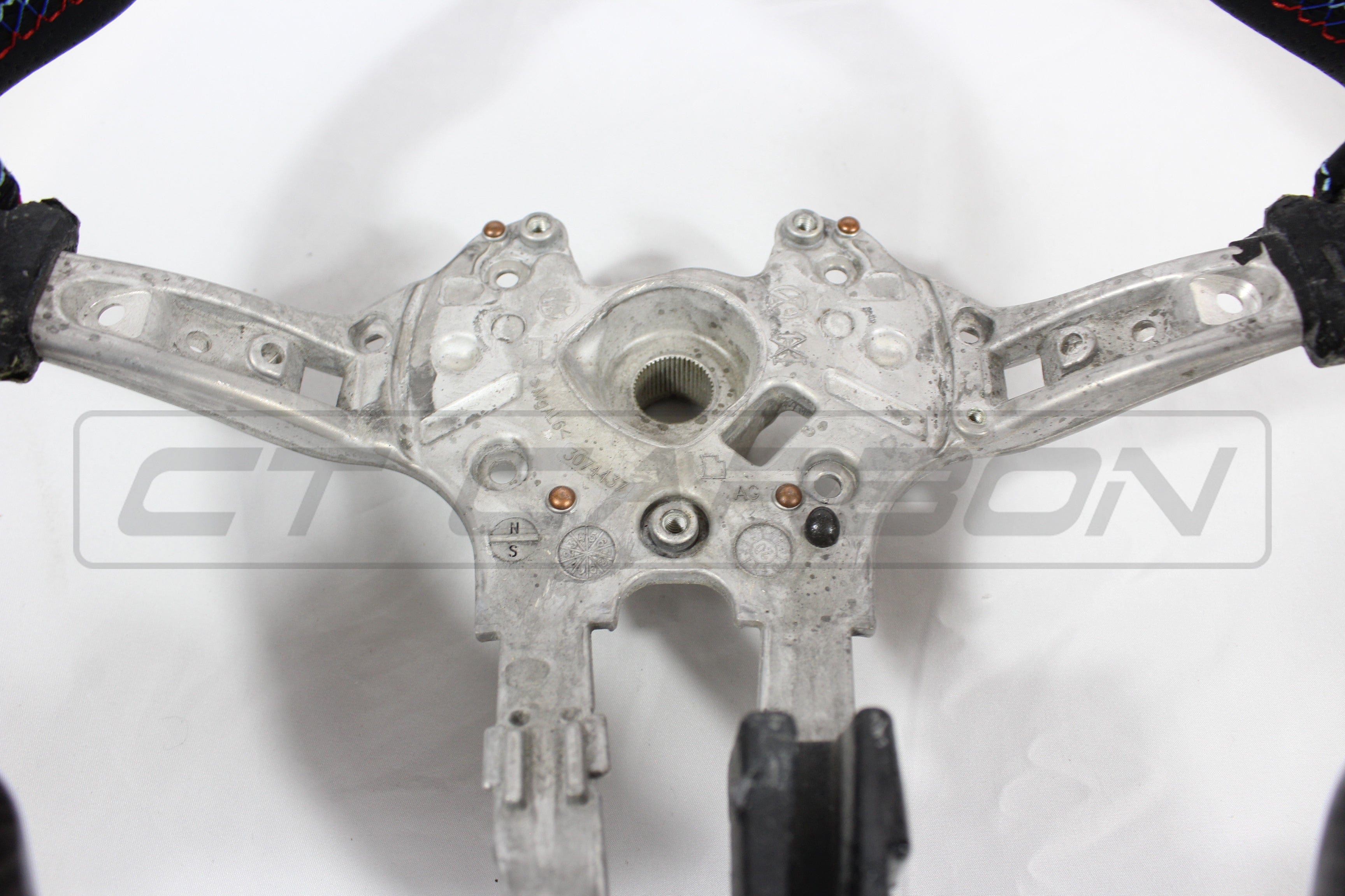 CT CARBON Steering Wheel BMW FXX CARBON FIBRE / LEATHER FLAT BOTTOM STEERING WHEEL