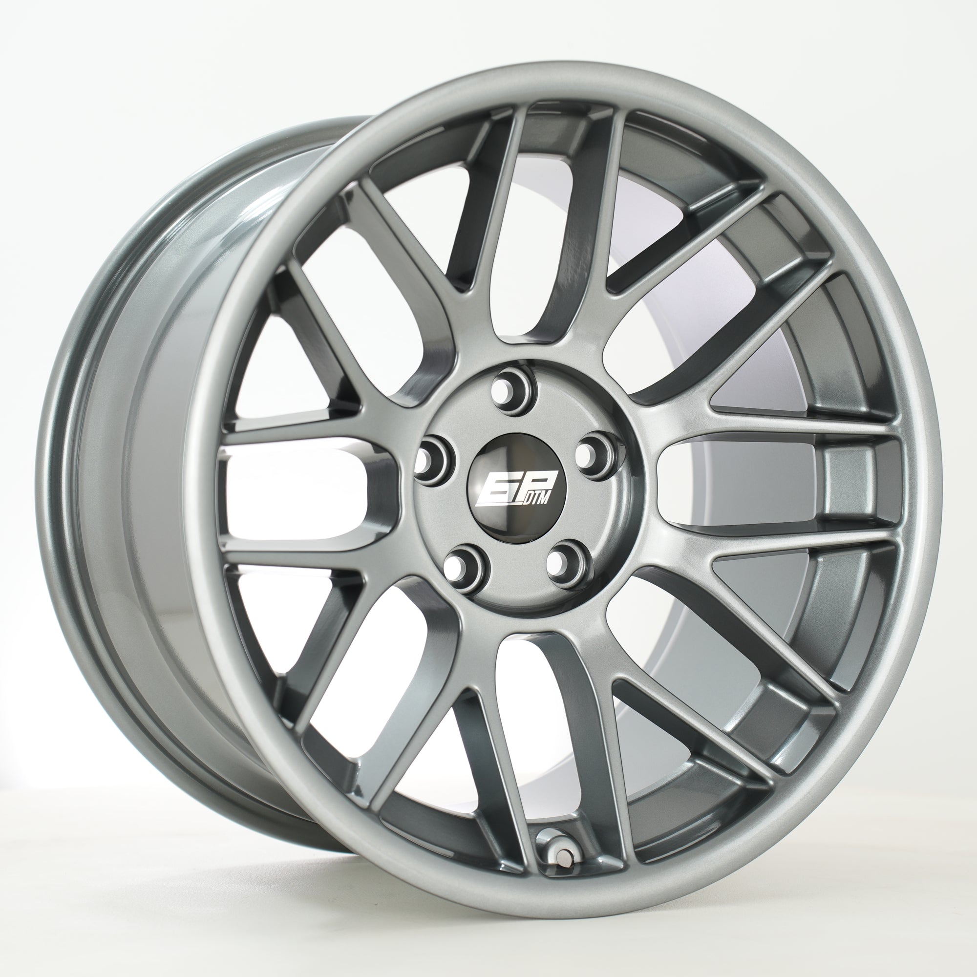 6Performance DTM 18x10 ET20 5x120 Gunmetal