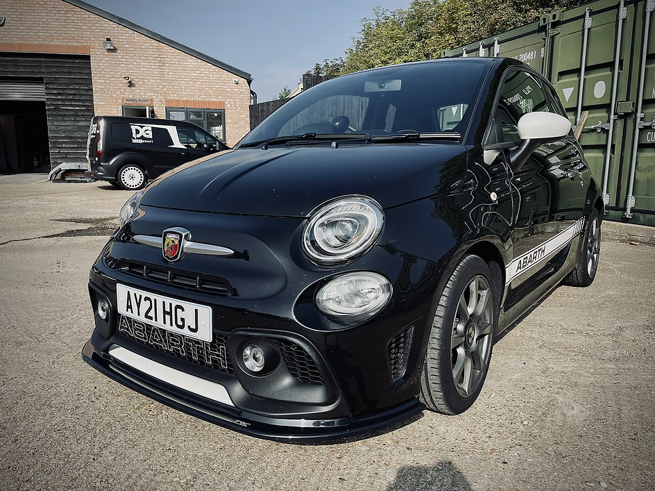 Fiat Abarth 695 Series 4 - Front Splitter