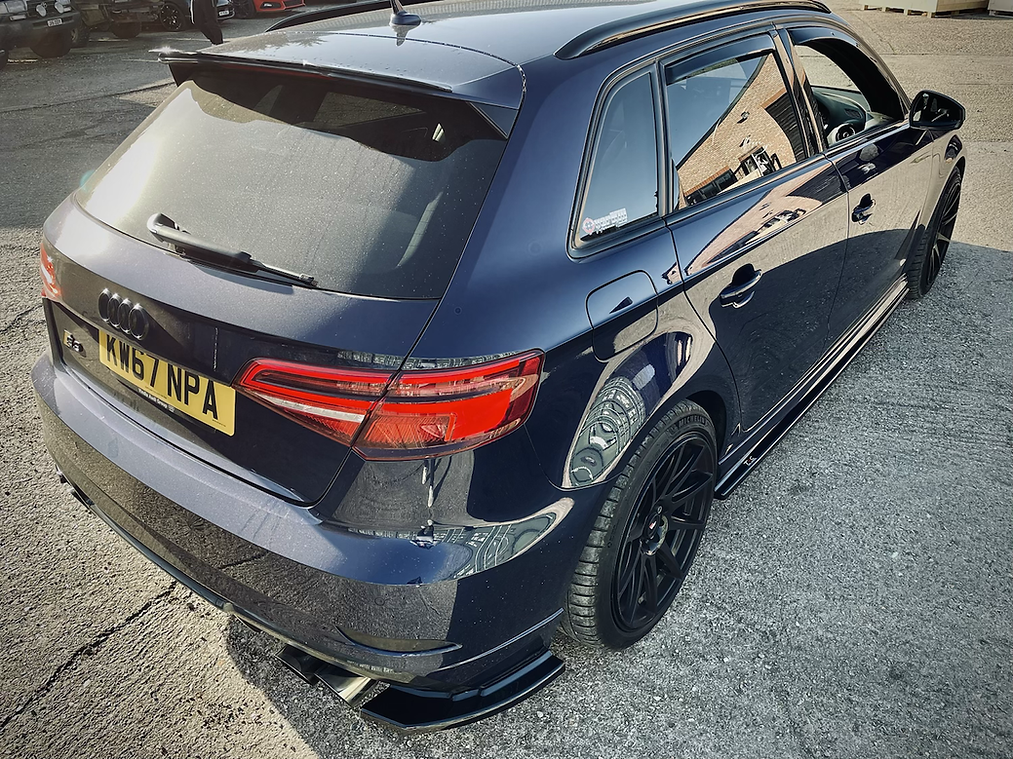 Audi A3 S-Line 8V Facelift Sportback 5 Door - Side Skirt Splitters