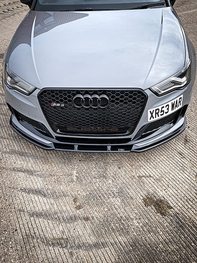 Audi RS3 8V Pre Facelift Sportback - Front Splitter