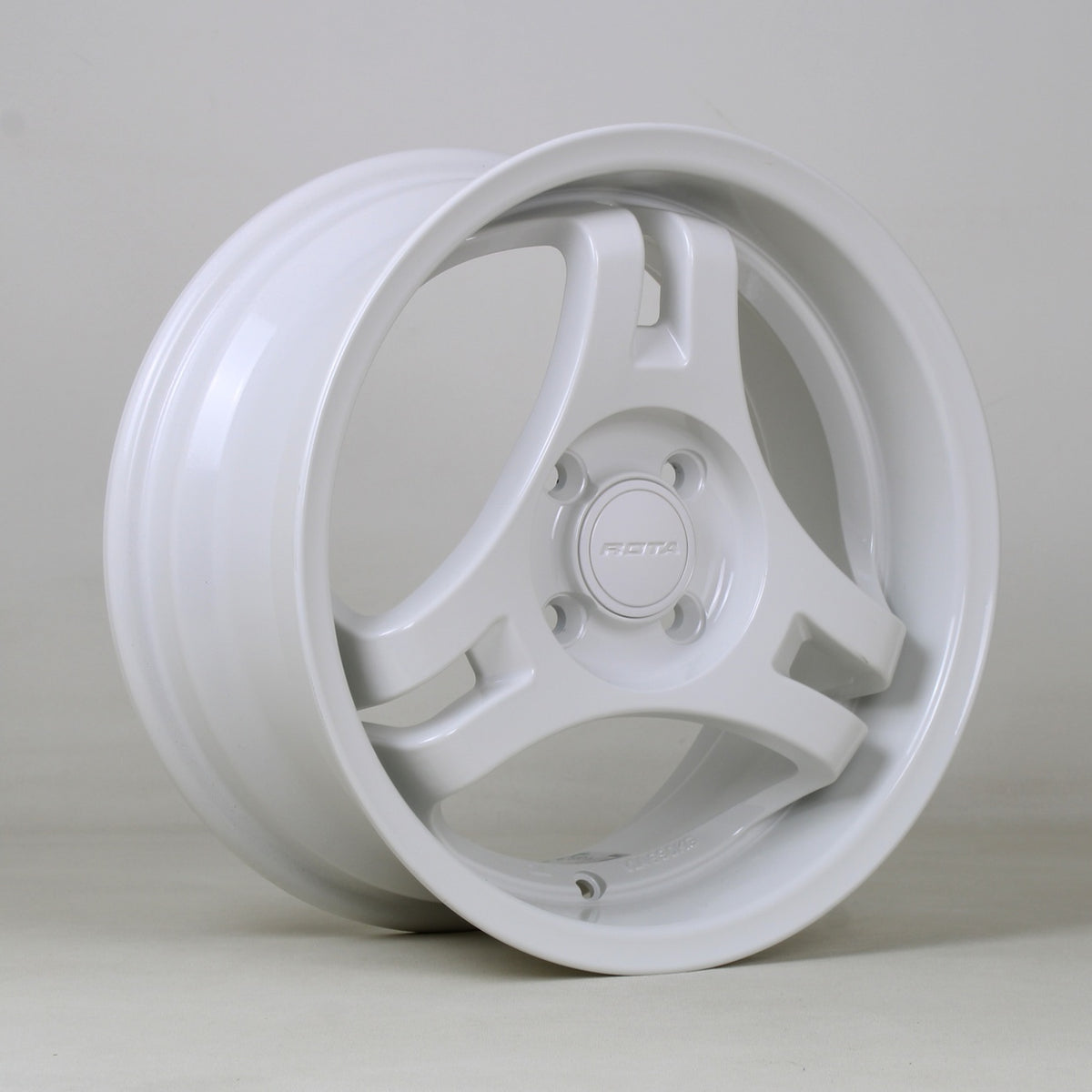 Rota HM3 15x7 ET40 4x100 White