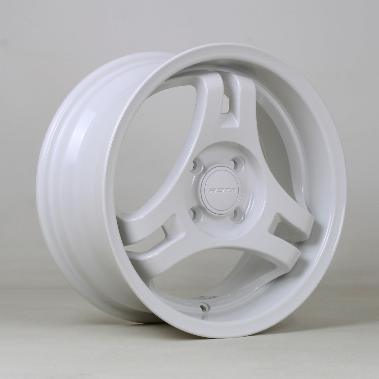 Rota HM3 15x7 ET40 4x100 White