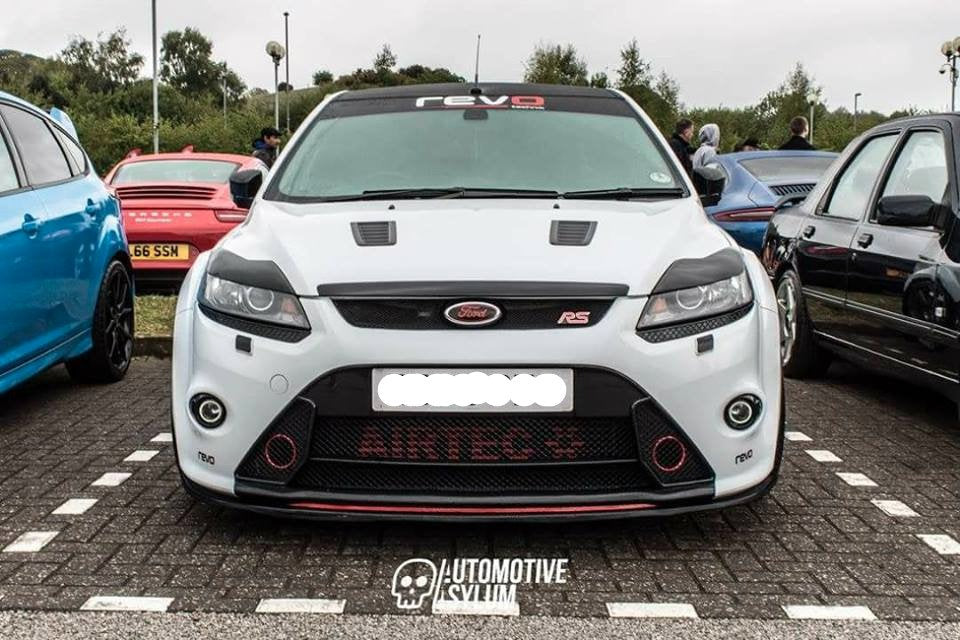 Ford Focus MK2 RS - Headlight Brows