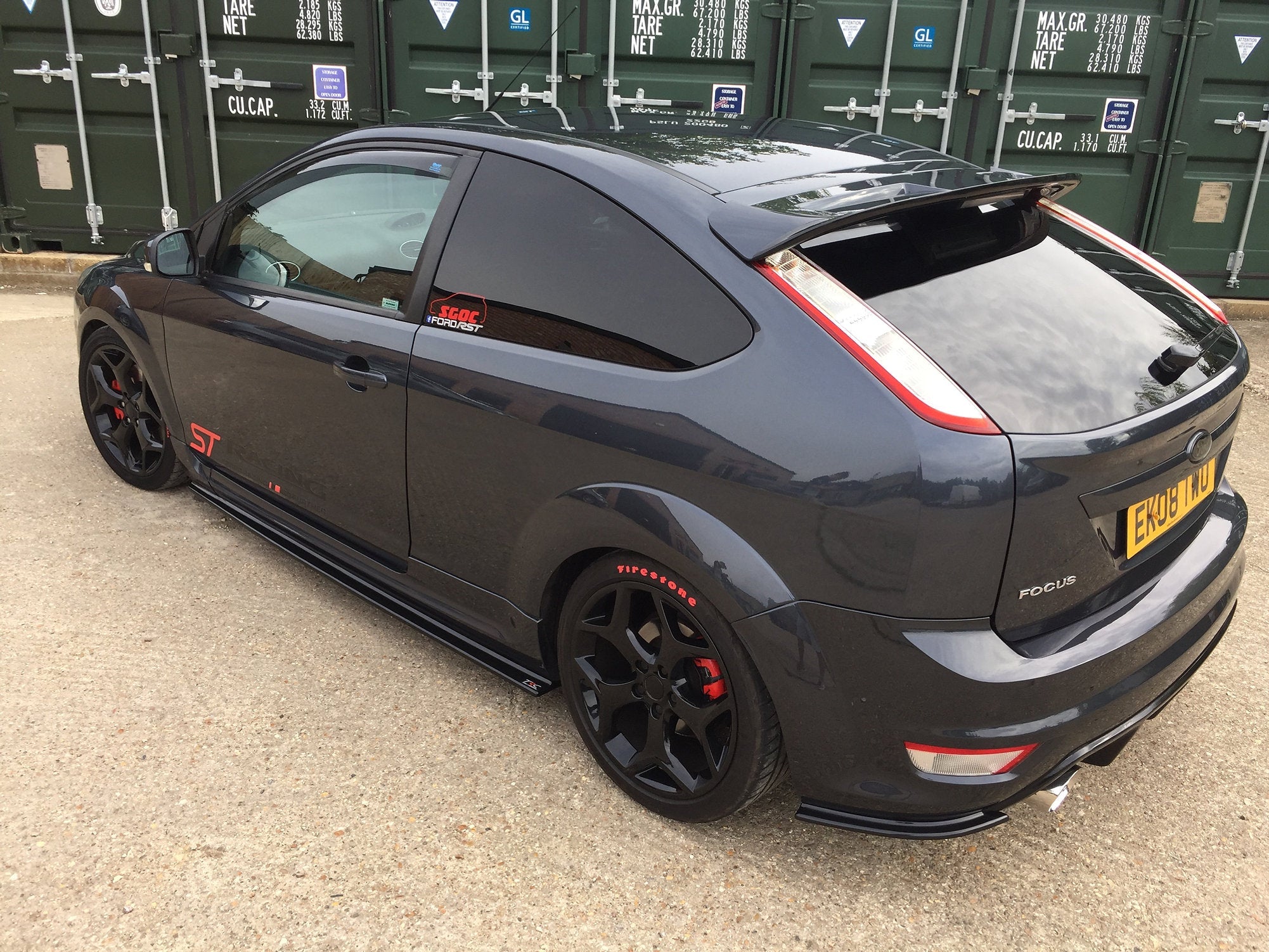 Ford Focus MK2.5 ST225 - V1 Low Line Kit