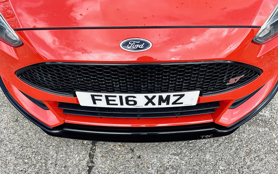 Ford Focus MK3.5 ST250 - Splitter Blade