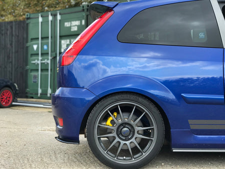 Ford Fiesta MK6 ST150 - Rear Spats