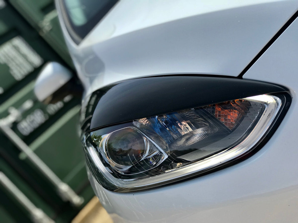 Ford Fiesta MK8 ST-Line - V1 Headlight Brows