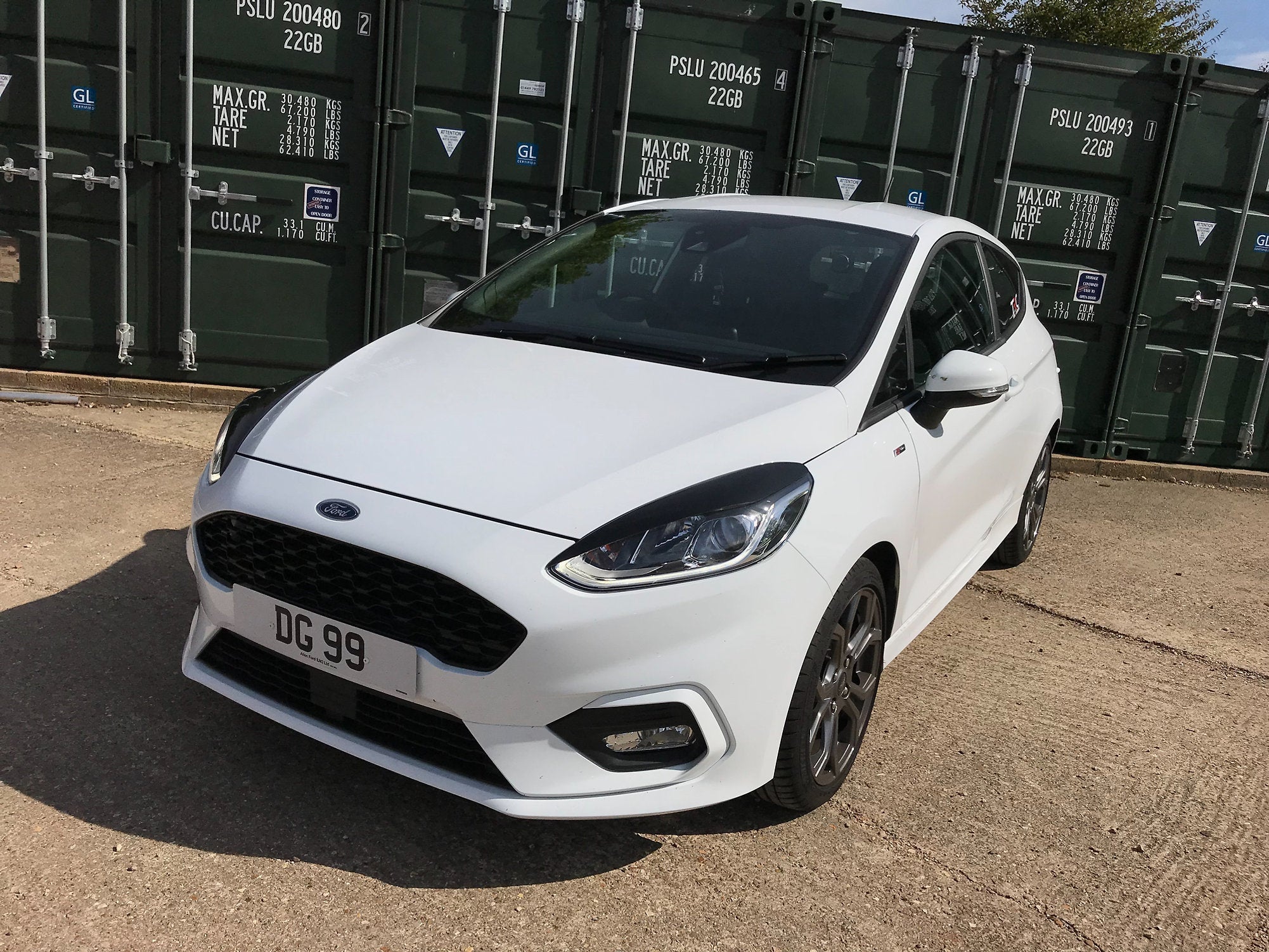 Ford Fiesta MK8 ST - V1 Headlight brows