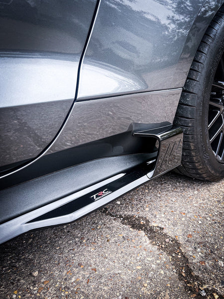 Ford Mustang 5.0L GT Facelift - Side Skirt Splitters