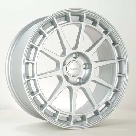Rota Recce FF 18x8 ET45 5x114.3 Silver
