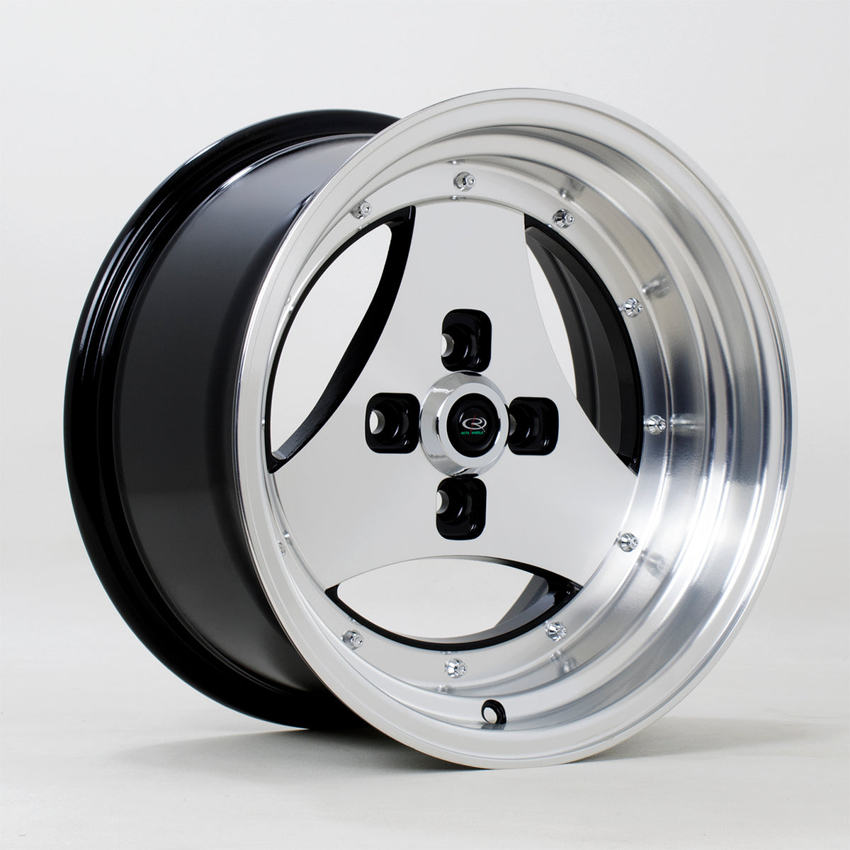 Rota Triad 15x8 ET0 4x114.3 RFBlack