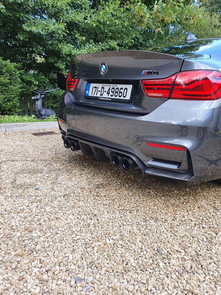 BMW M3/M4 (F80 F82 F83) CARBON FIBRE DIFFUSER - V-STYLE - CT Carbon