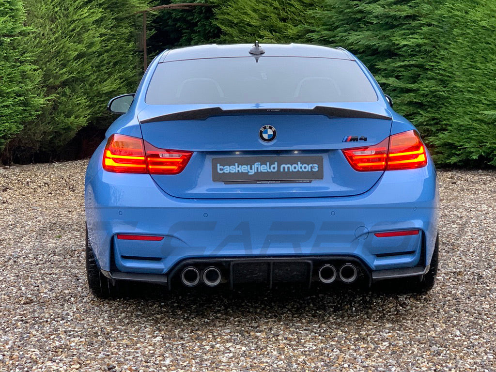 BMW M4 F82 CARBON FIBRE SPOILER - V STYLE - CT Carbon