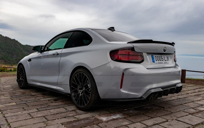 BMW M2 / M2C F87 CARBON FIBRE DIFFUSER - V STYLE - CT Carbon