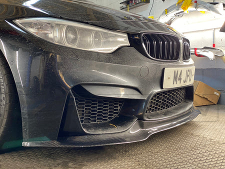 BMW M3/M4 (F80 F82 F83) CARBON FIBRE SPLITTER - V STYLE - CT Carbon