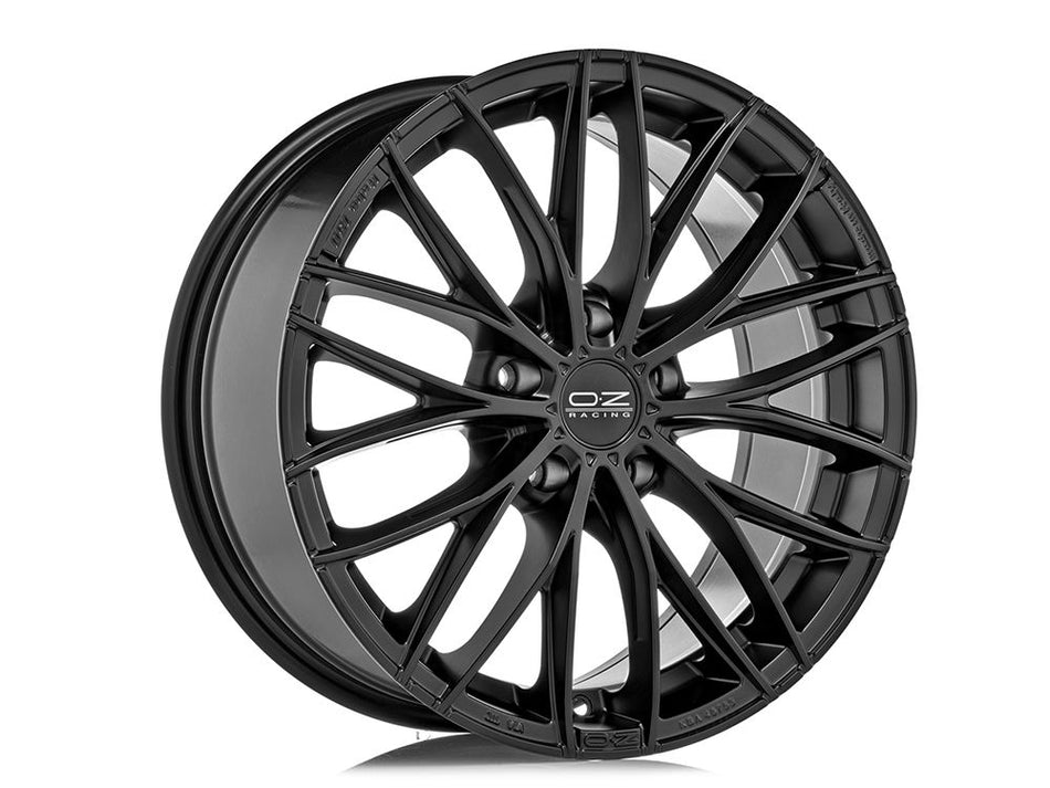 OZ Racing ITALIA 150 19x8 ET45 5x114.3 MATT BLACK